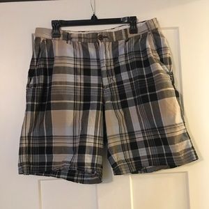 Banana republic men’s shorts